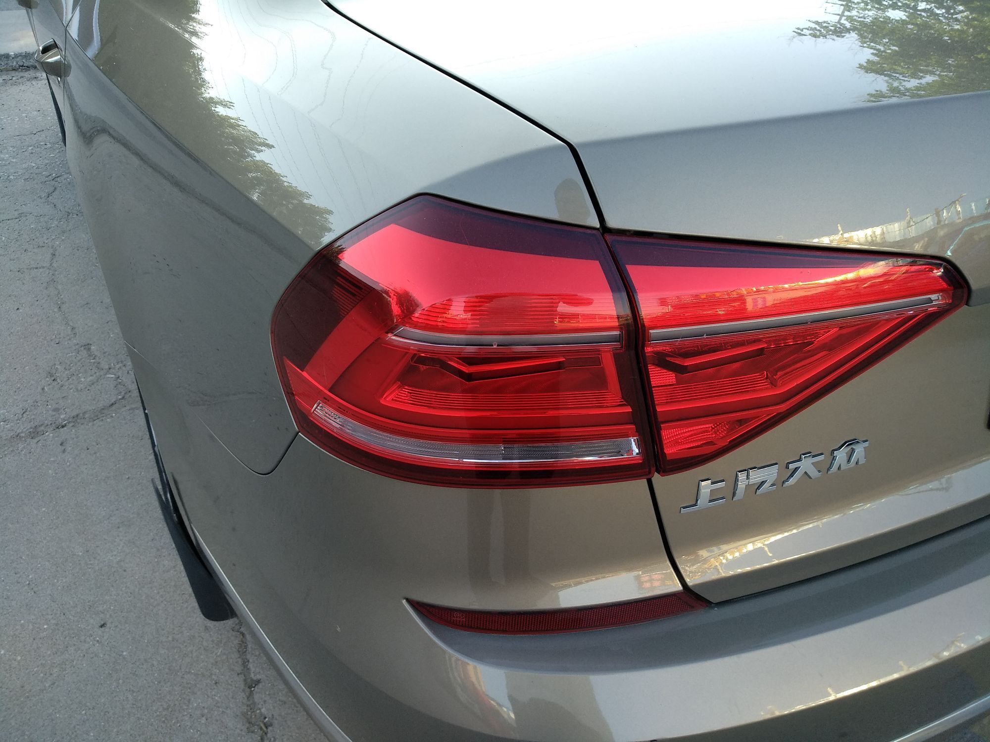 大众 帕萨特 2017款 330TSI DSG尊荣版