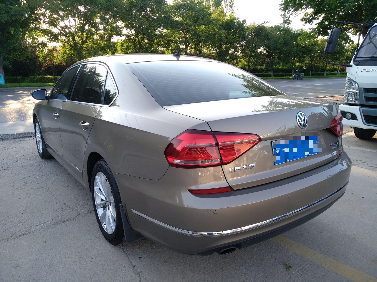 大众 帕萨特 2017款 330TSI DSG尊荣版