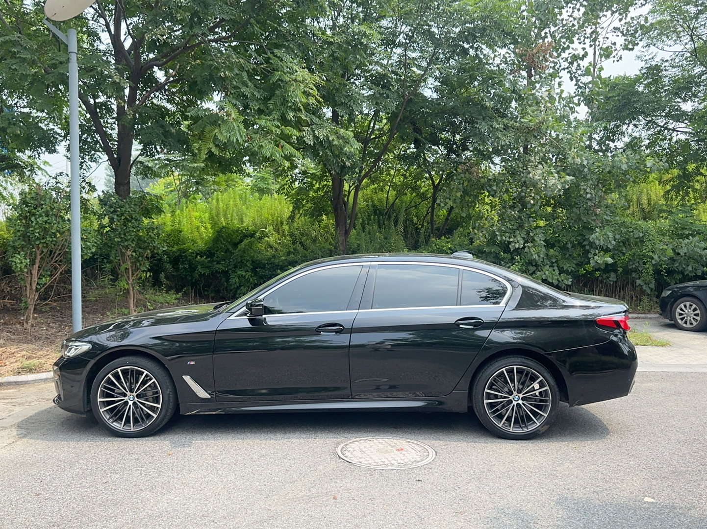 宝马5系 2021款 530Li 领先型 M运动套装