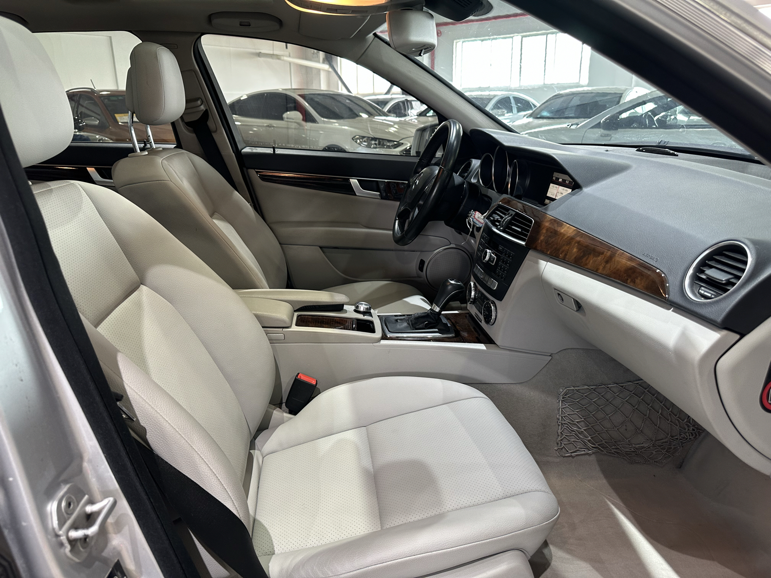 奔驰C级 2013款 C 260 CGI 优雅型