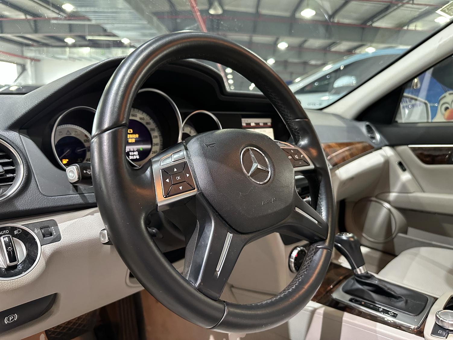 奔驰C级 2013款 C 260 CGI 优雅型