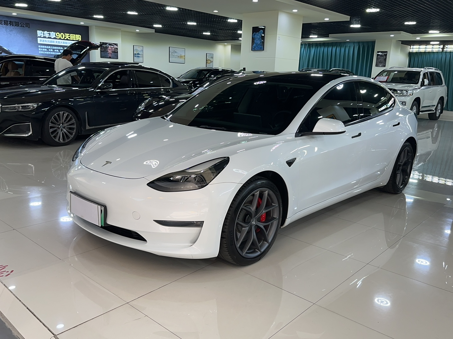 特斯拉 Model 3 2022款 Performance高性能全轮驱动版