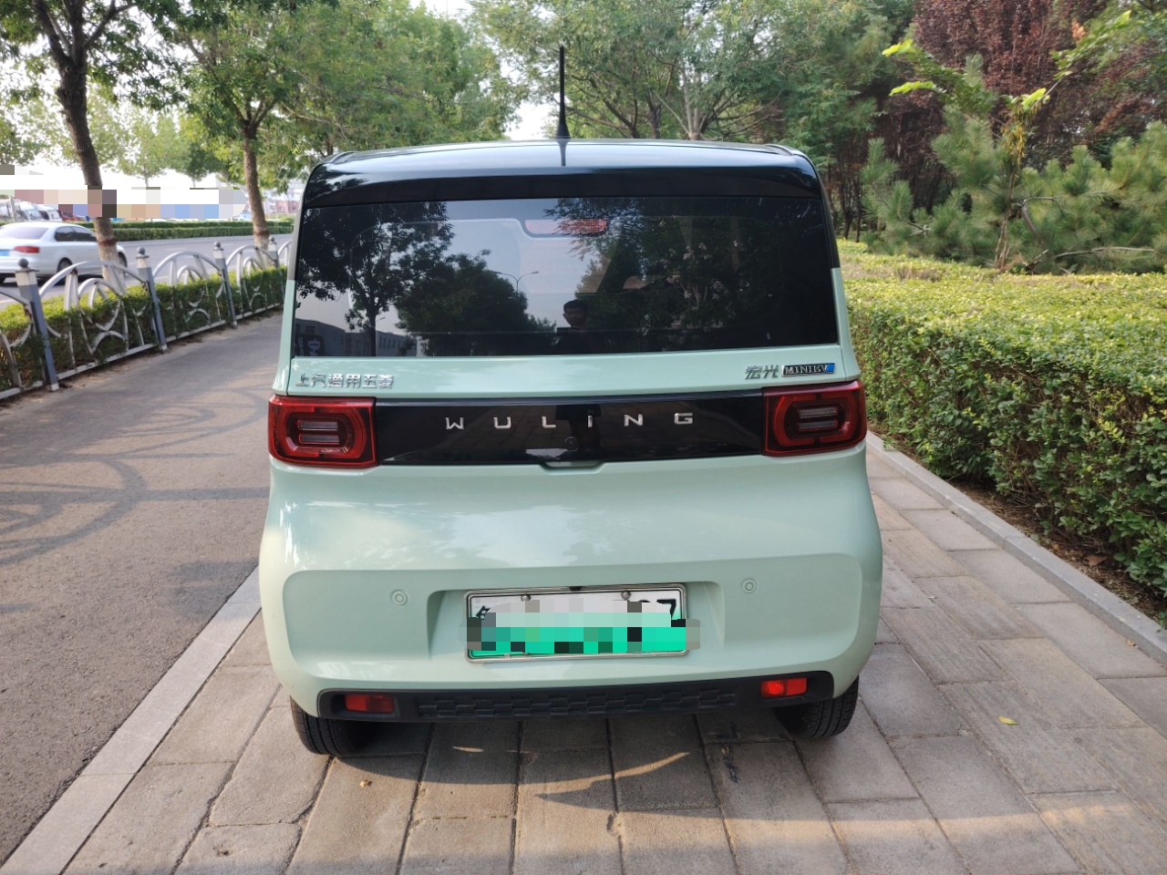 五菱汽车 宏光MINI EV 2022款 马卡龙臻享款 磷酸铁锂