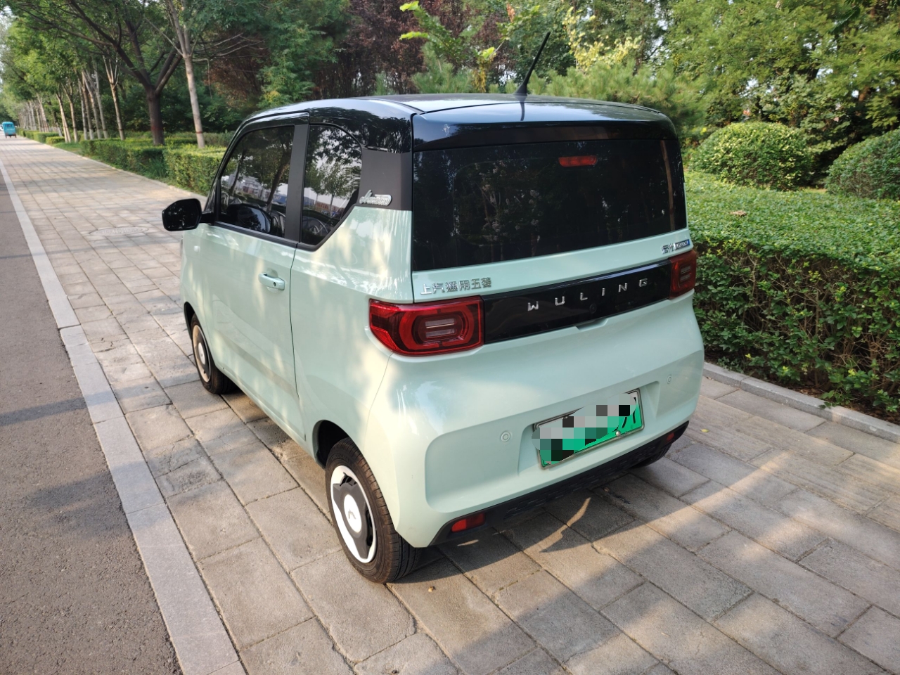 五菱汽车 宏光MINI EV 2022款 马卡龙臻享款 磷酸铁锂