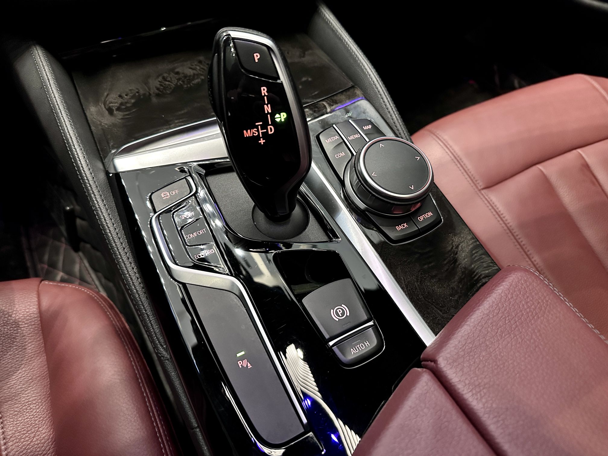 宝马5系 2020款 530Li 领先型 M运动套装