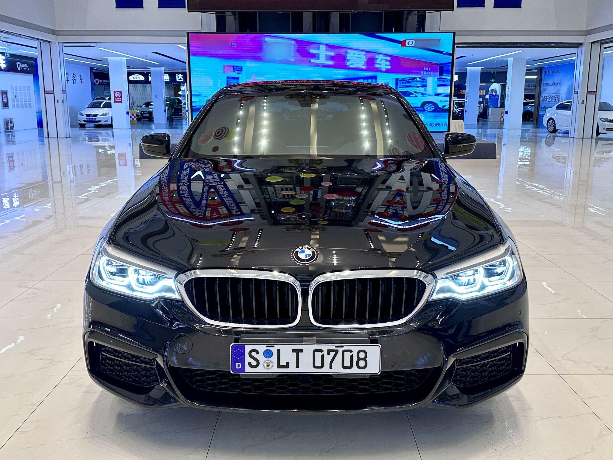 宝马5系 2020款 530Li 领先型 M运动套装