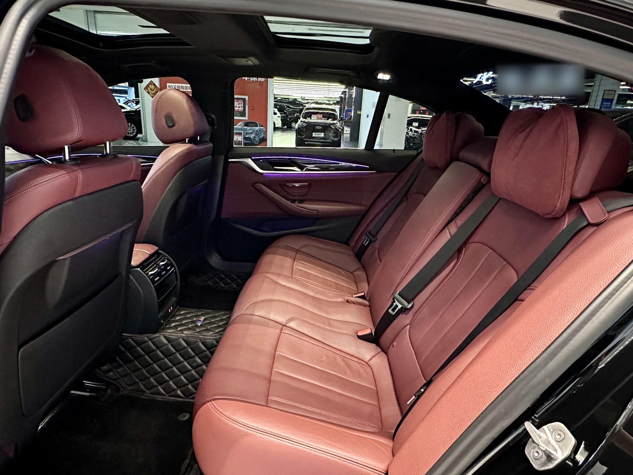 宝马5系 2020款 530Li 领先型 M运动套装