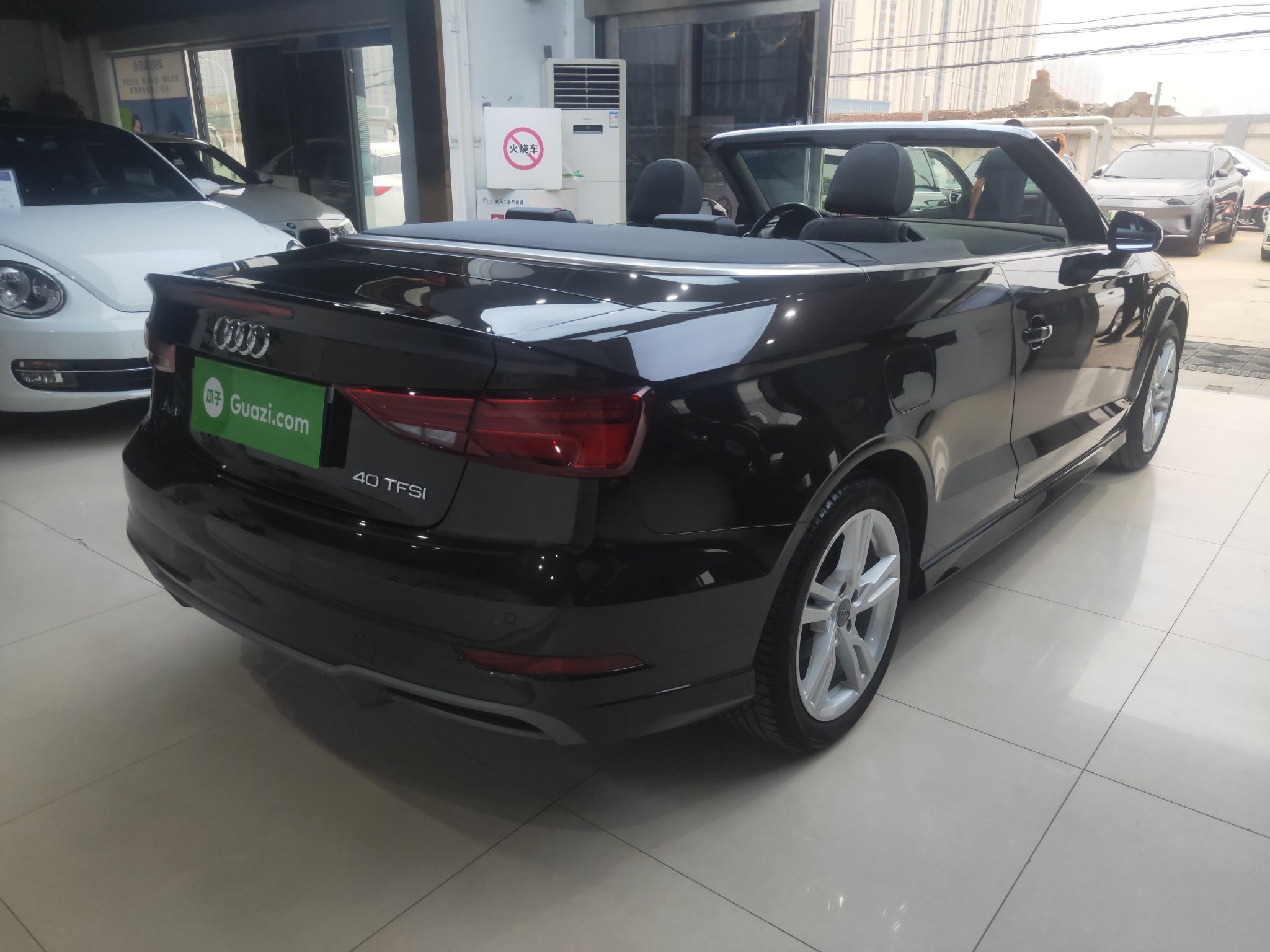 奥迪A3 2017款 Cabriolet 40 TFSI(进口)