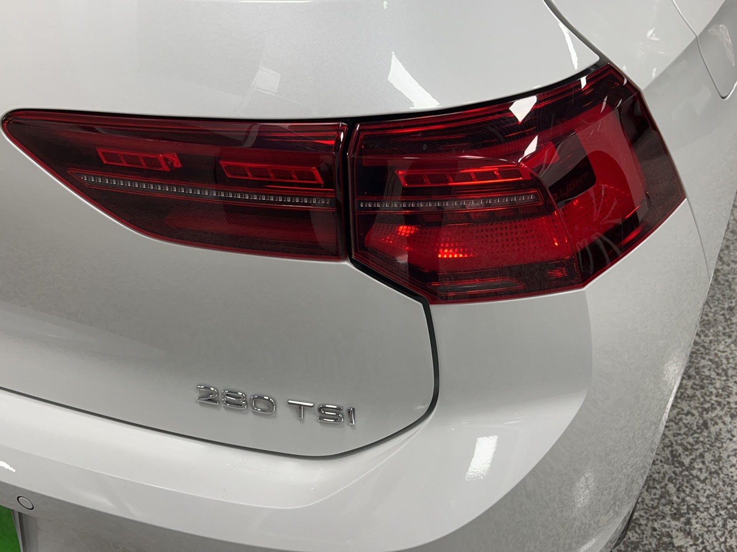 大众 高尔夫 2023款 280TSI DSG R-Line Lite