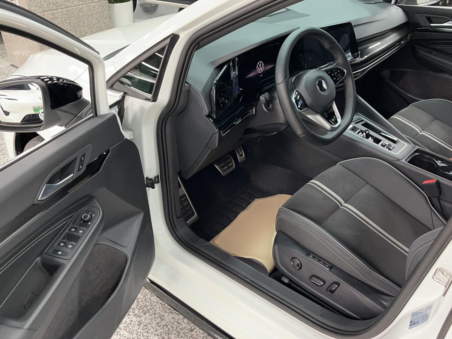 大众 高尔夫 2023款 280TSI DSG R-Line Lite