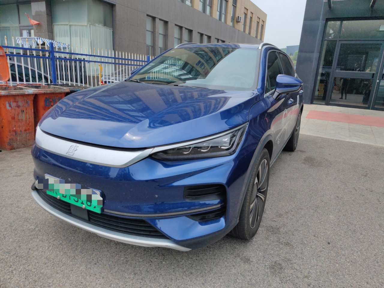 比亚迪 唐新能源 2022款 EV 635KM 四驱旗舰型