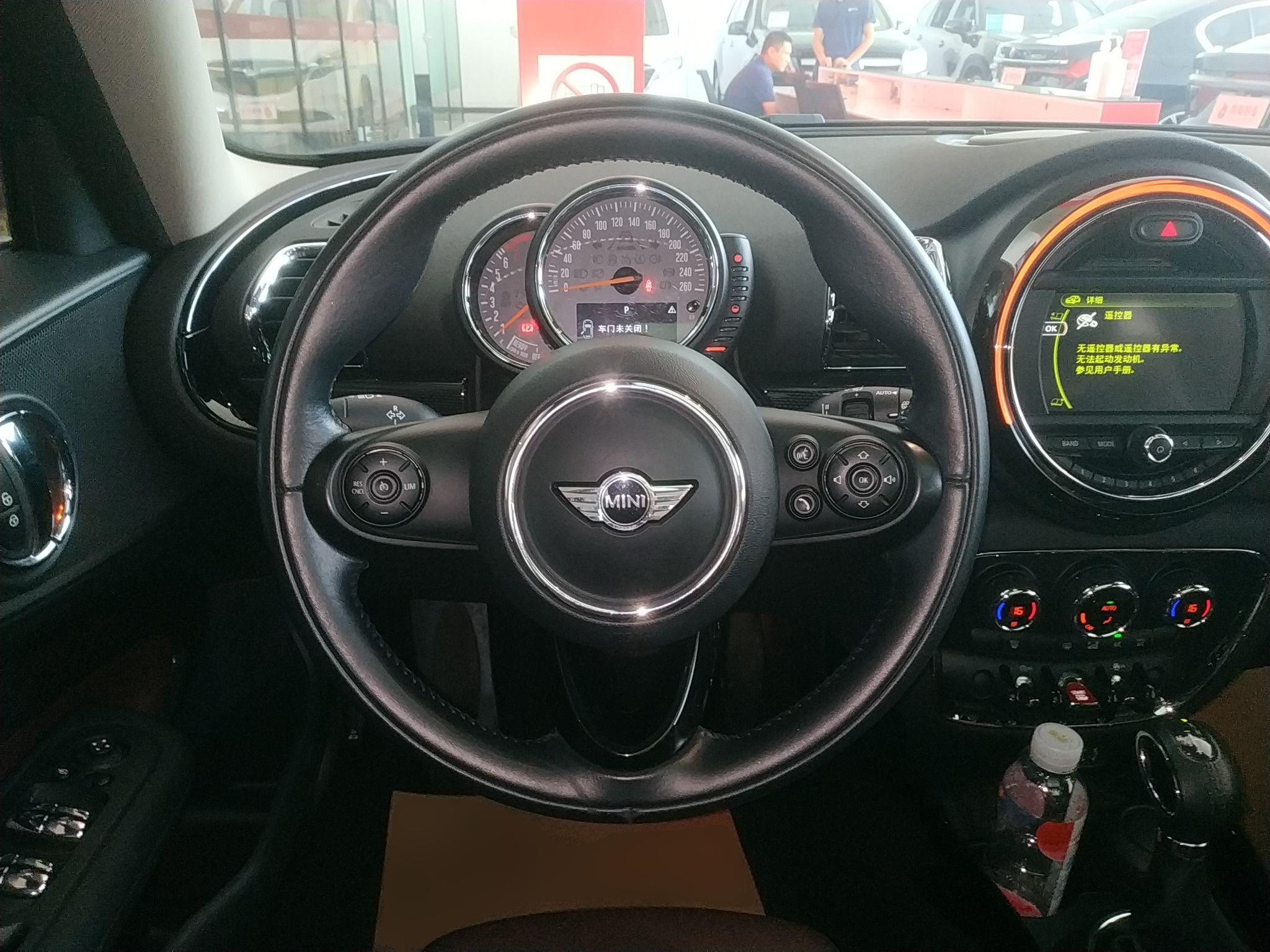 MINI Clubman 2016款 改款 1.5T COOPER 鉴赏家版