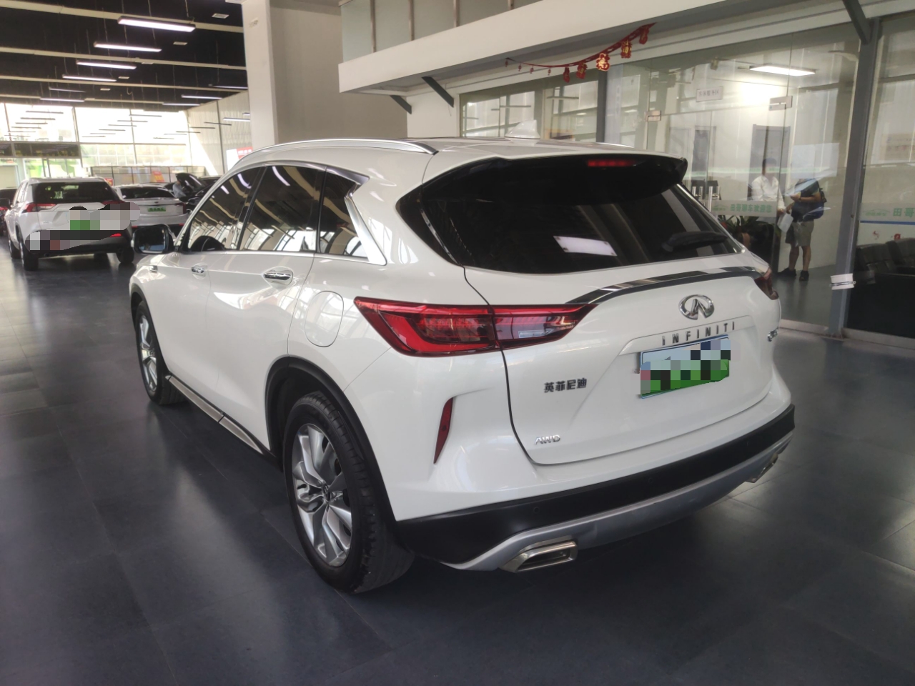 英菲尼迪QX50 2020款 2.0T 四驱菁英版