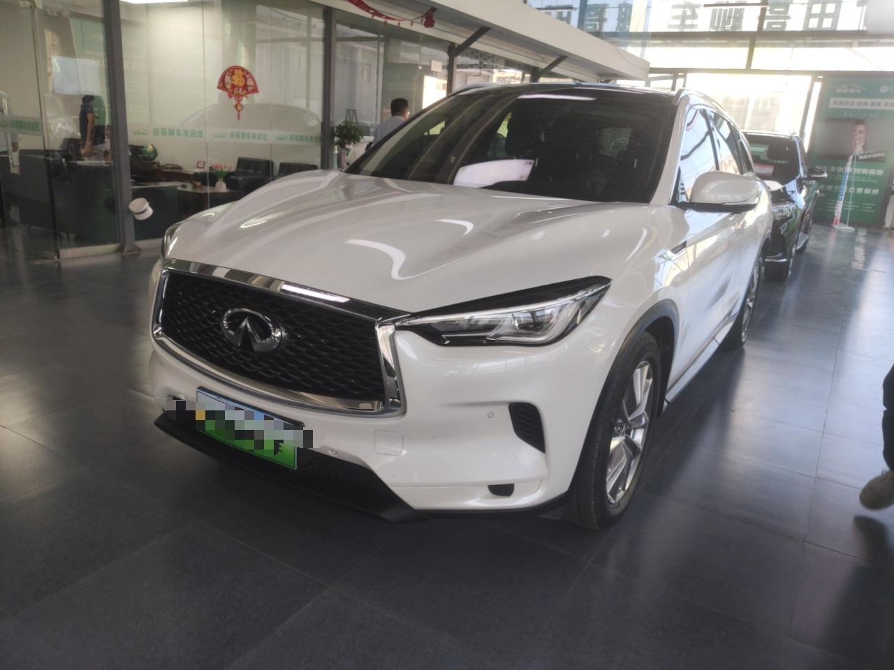 英菲尼迪QX50 2020款 2.0T 四驱菁英版