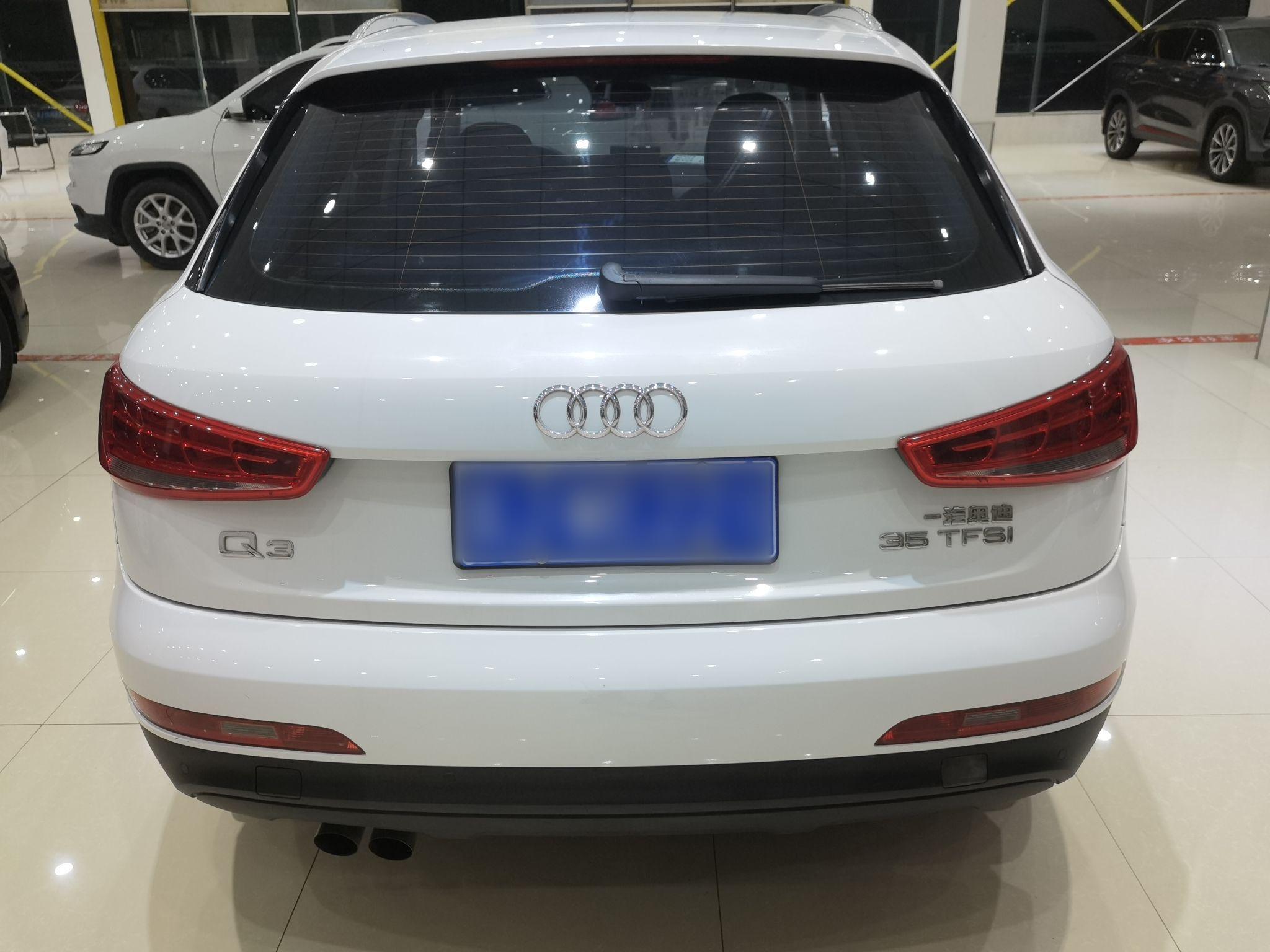 奥迪Q3 2015款 35 TFSI 进取型