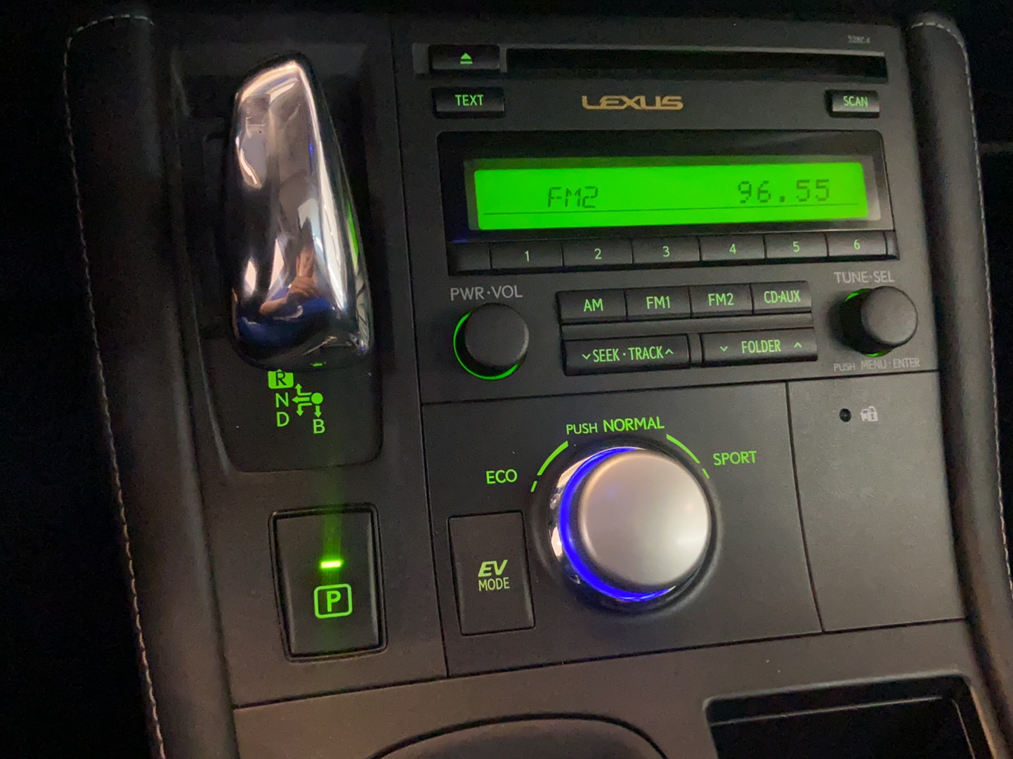 雷克萨斯CT 2012款 CT200h 精英版