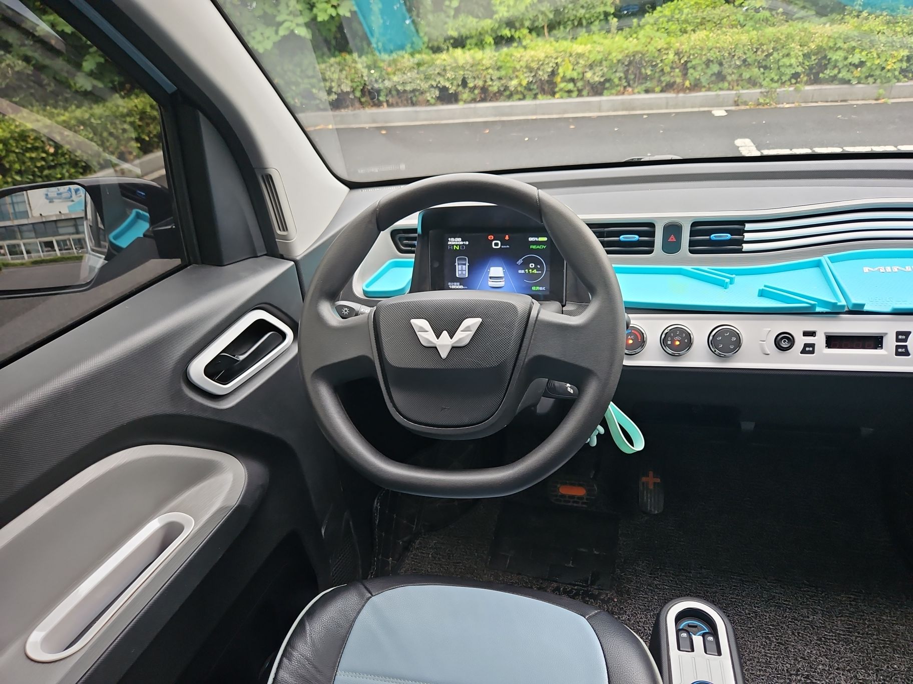 五菱汽车 宏光MINI EV 2020款 自在款 磷酸铁锂