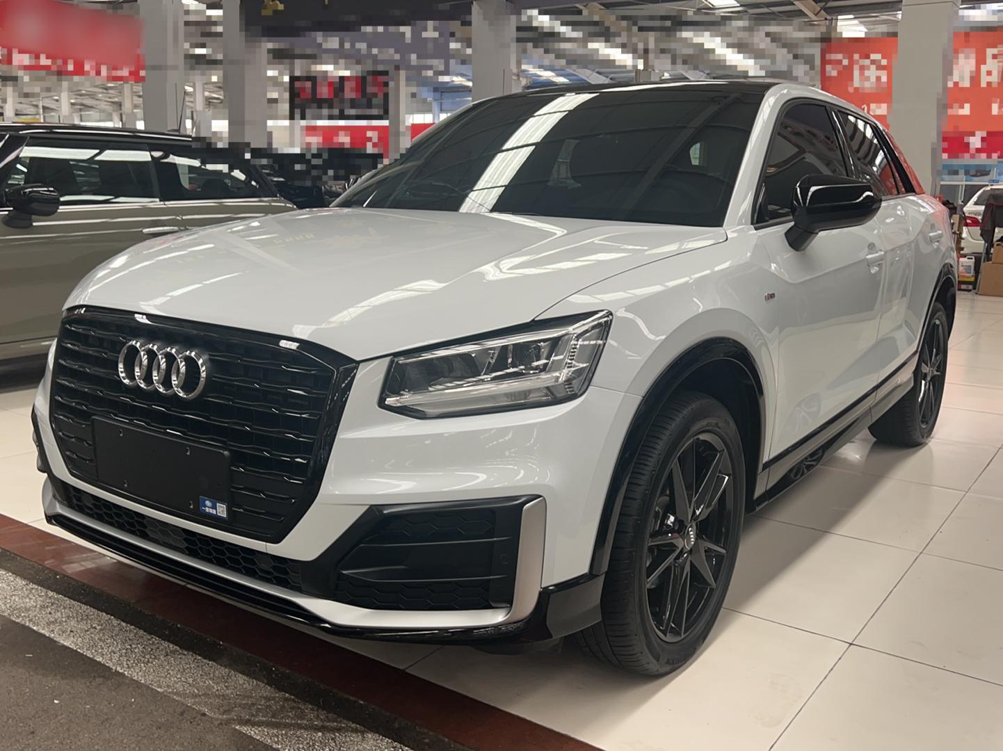 奥迪Q2L 2021款 35 TFSI 进取动感型