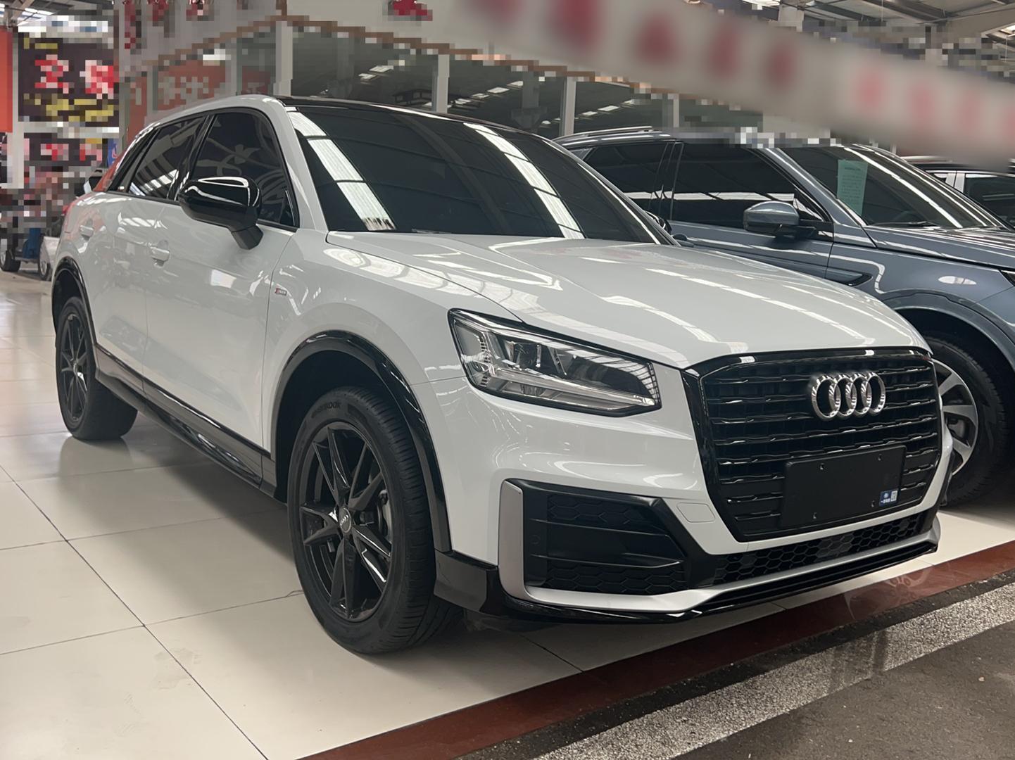 奥迪Q2L 2021款 35 TFSI 进取动感型