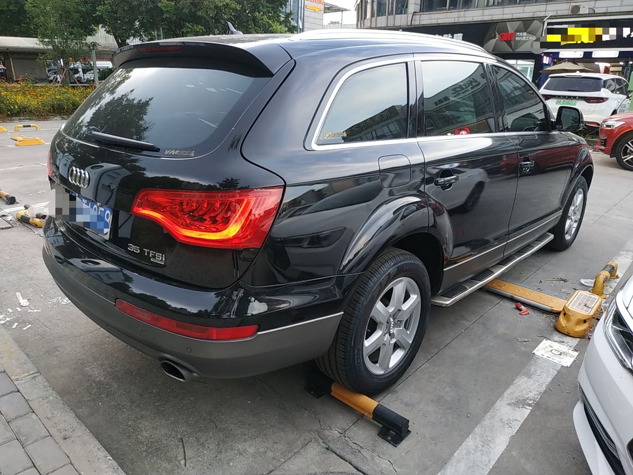 奥迪Q7 2013款 35 TFSI 进取型(进口)