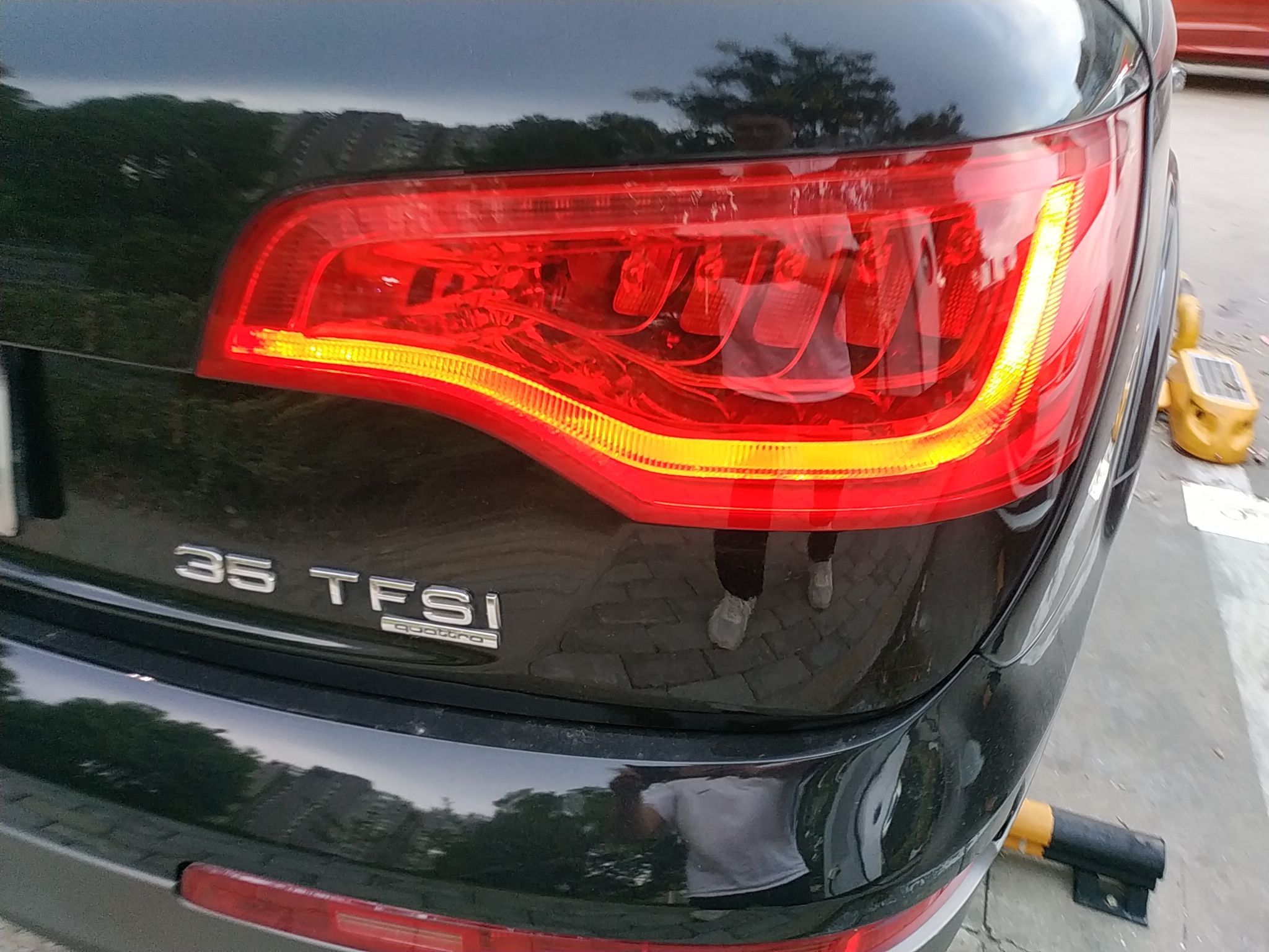 奥迪Q7 2013款 35 TFSI 进取型(进口)