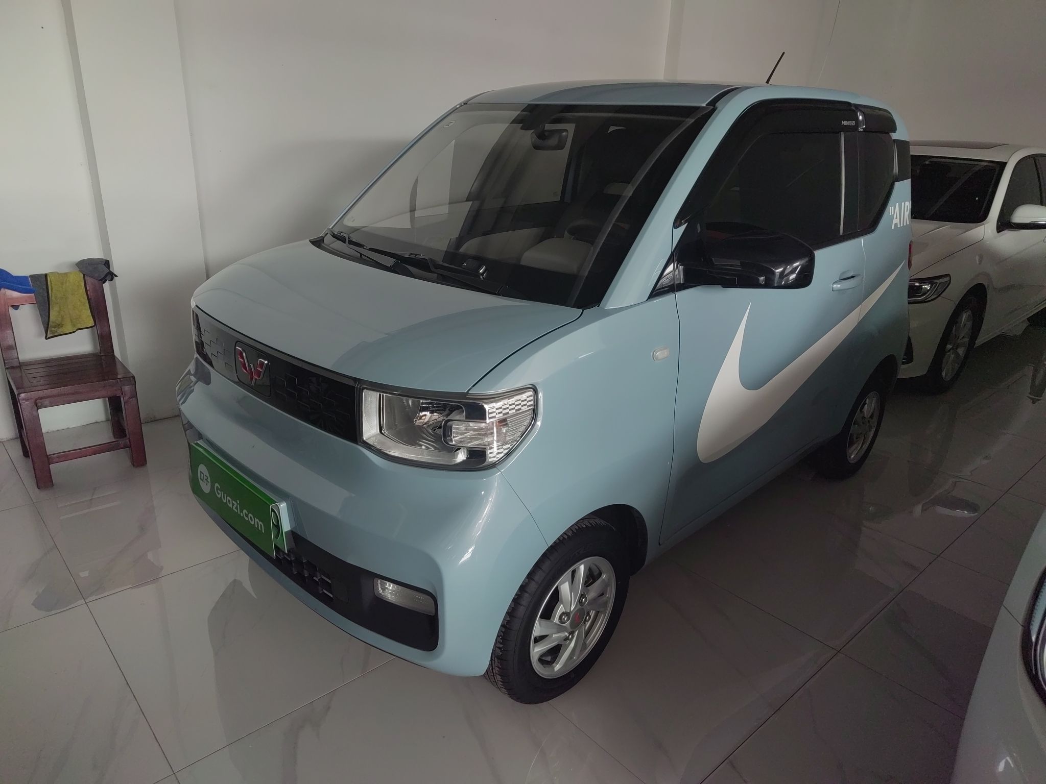 五菱汽车 宏光MINI EV 2020款 轻松款 磷酸铁锂