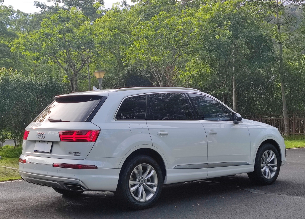 奥迪Q7 2018款 45 TFSI 技术型(进口)