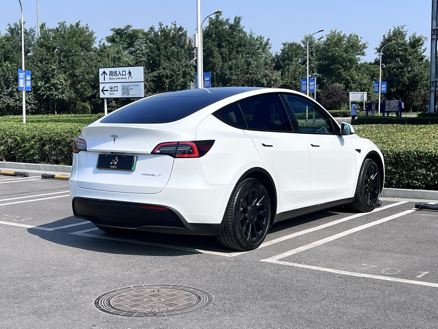 特斯拉 Model Y 2022款 后轮驱动版