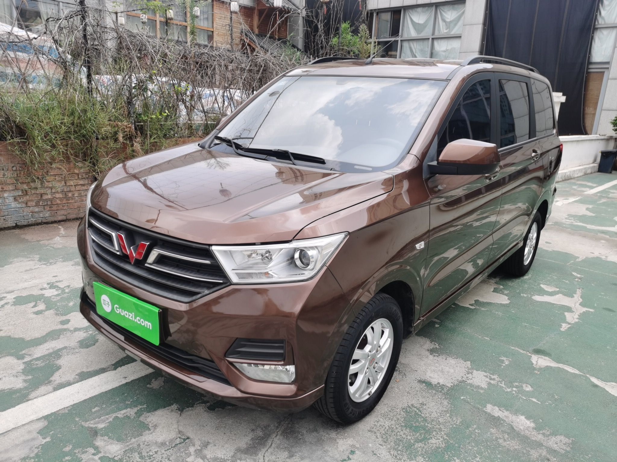 五菱汽车 五菱宏光 2019款 1.5L S舒适型国VI LAR