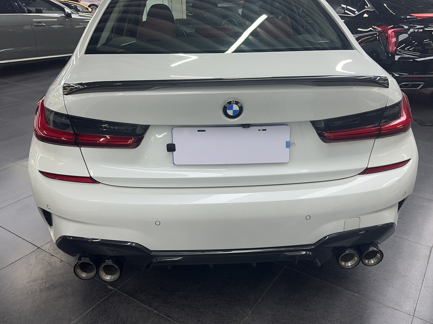 宝马3系 2021款 改款二 325i M运动曜夜套装