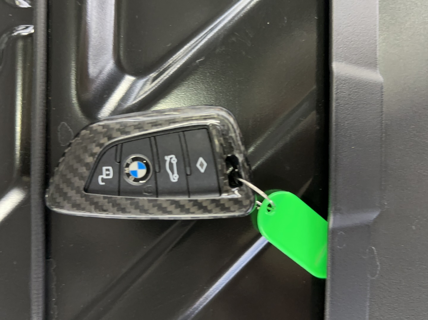 宝马3系 2021款 改款二 325i M运动曜夜套装