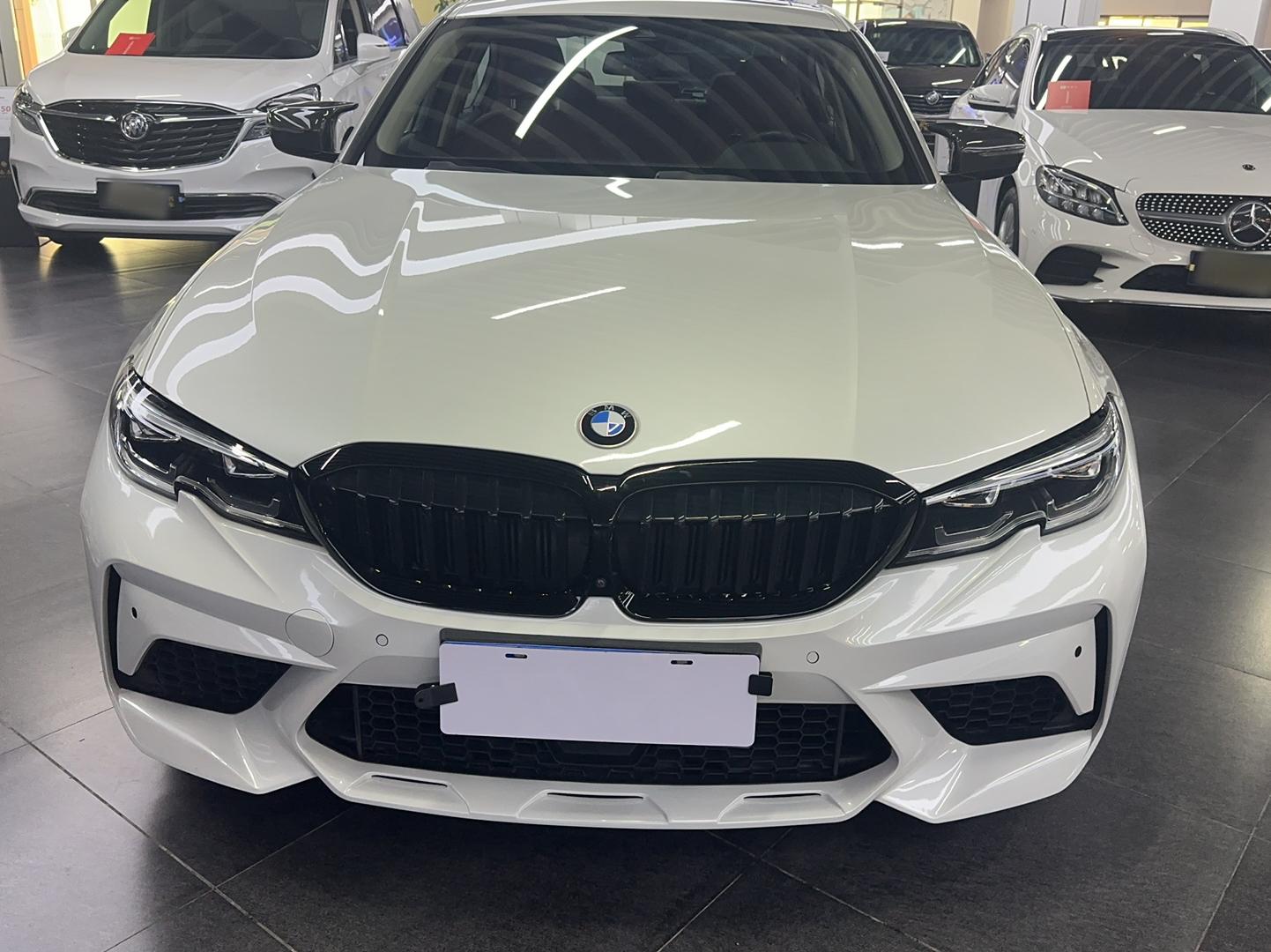 宝马3系 2021款 改款二 325i M运动曜夜套装