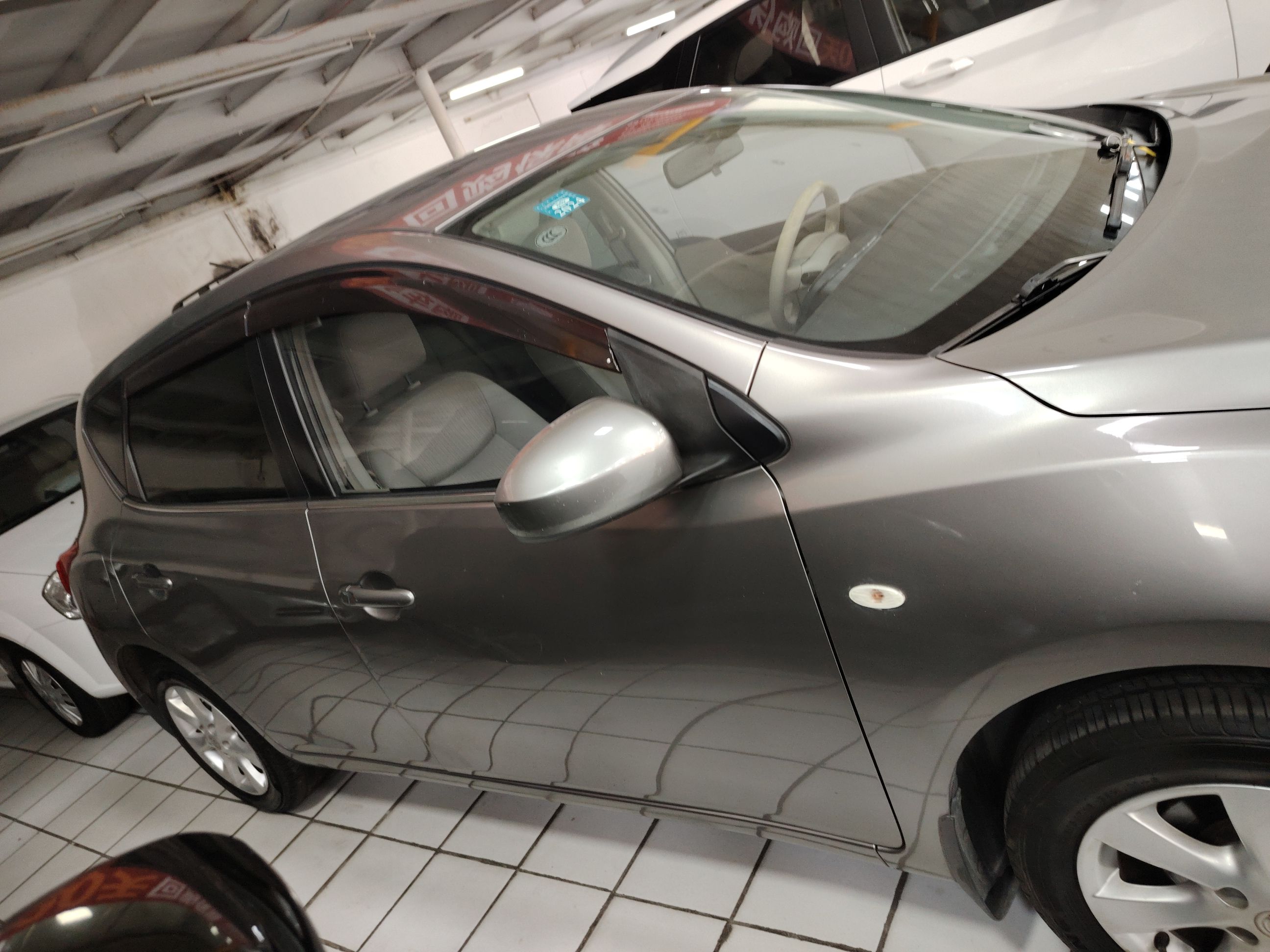 日产 骐达 2011款 1.6L CVT智能型