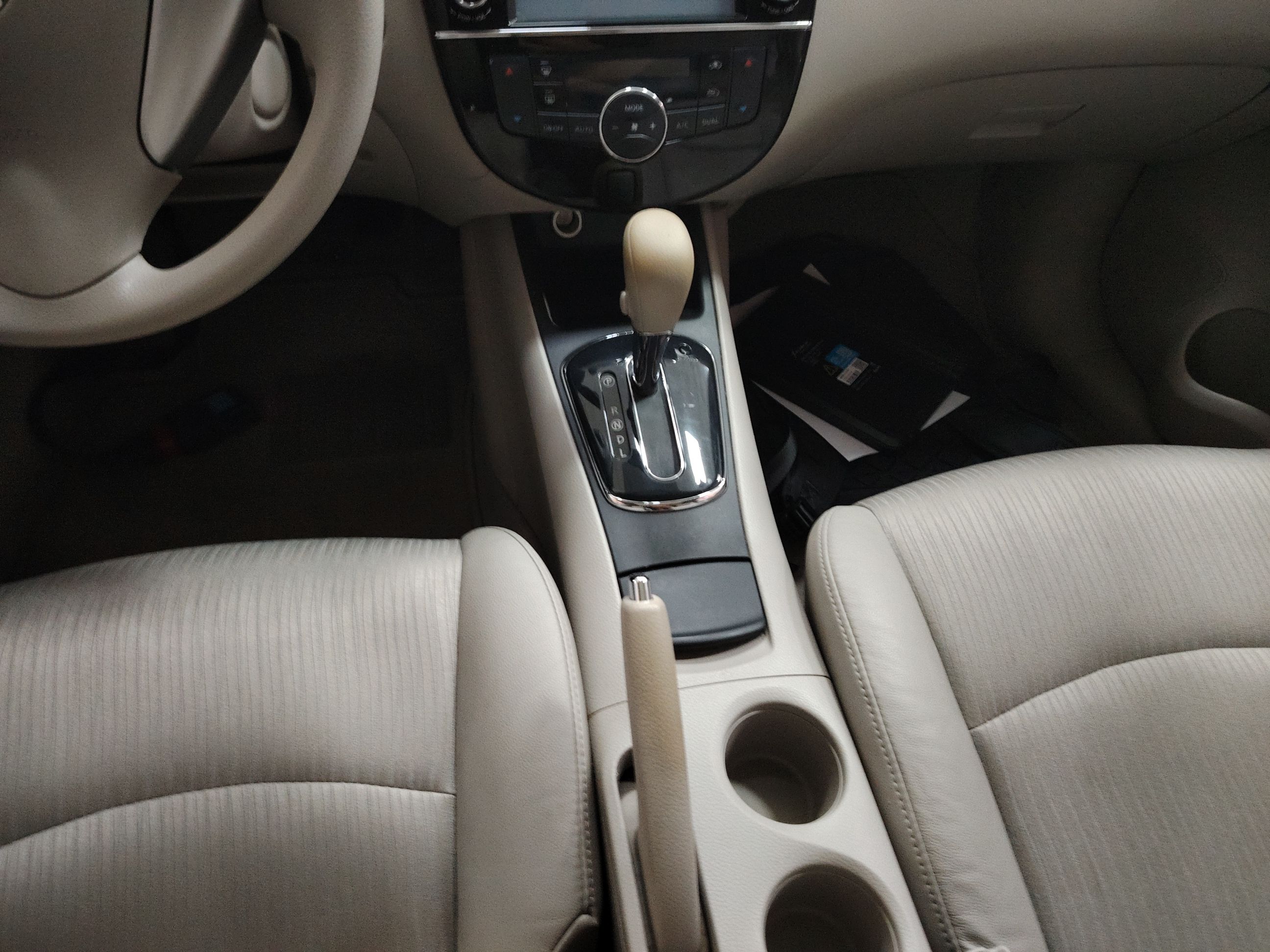 日产 骐达 2011款 1.6L CVT智能型