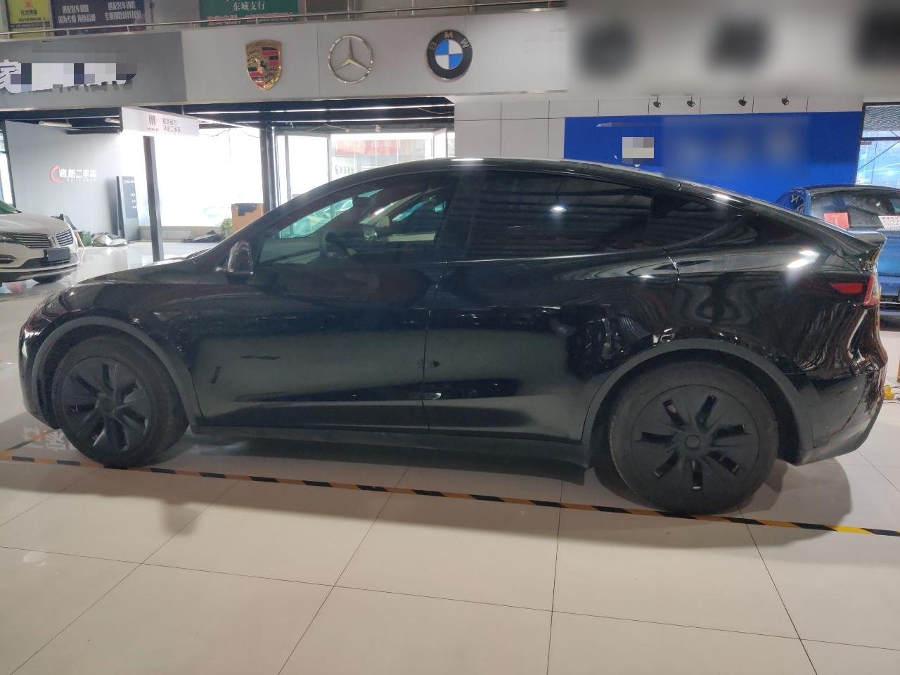 特斯拉 Model Y 2022款 改款 后轮驱动版