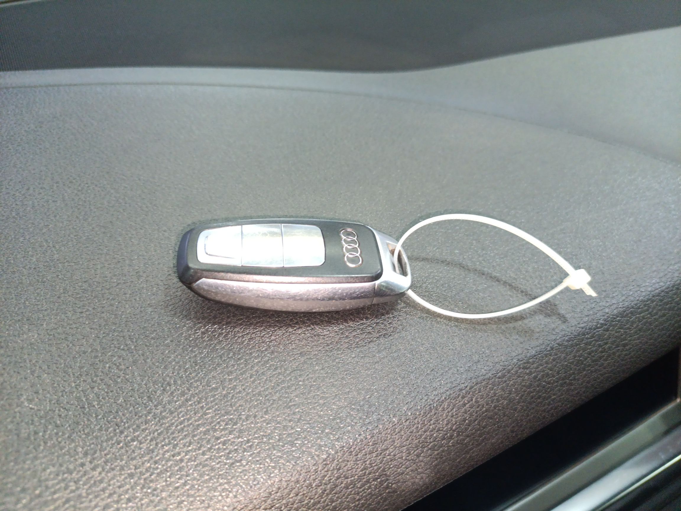 奥迪Q7 2011款 3.0 TFSI 进取型(200kW)(进口)