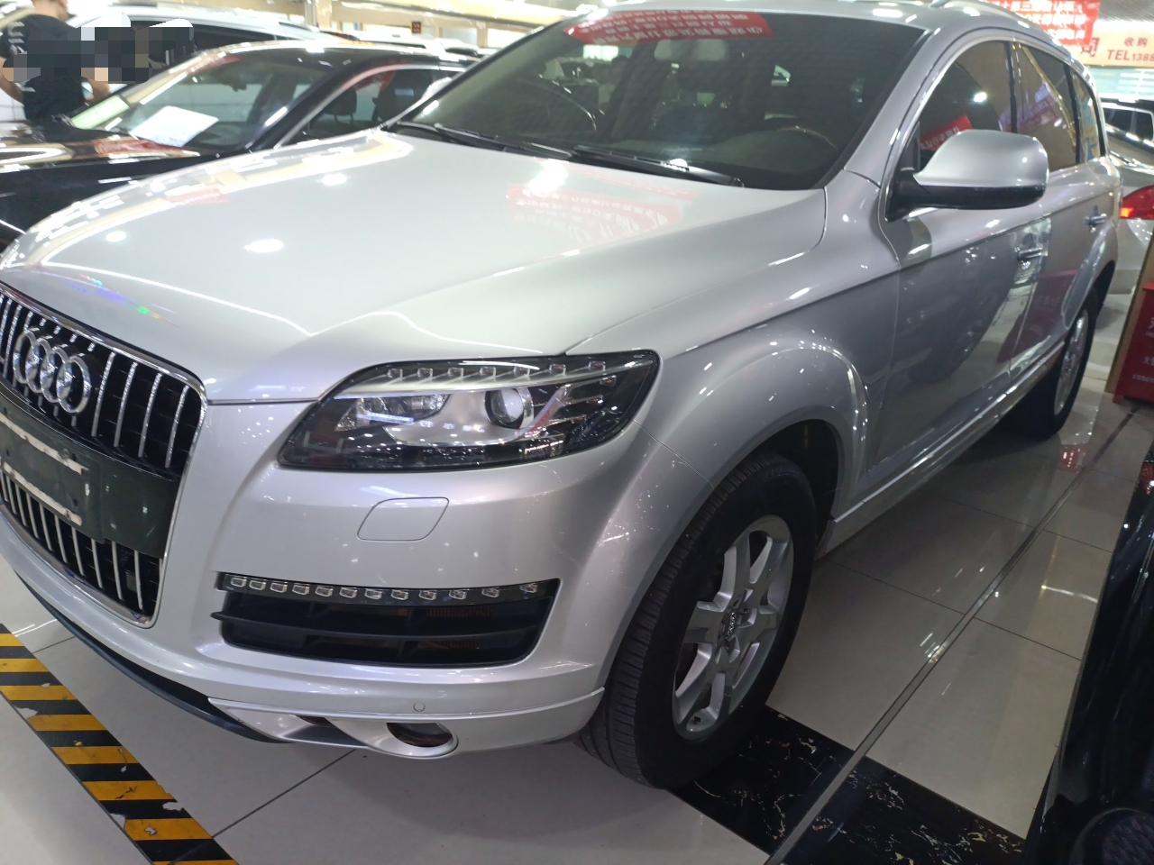 奥迪Q7 2011款 3.0 TFSI 进取型(200kW)(进口)