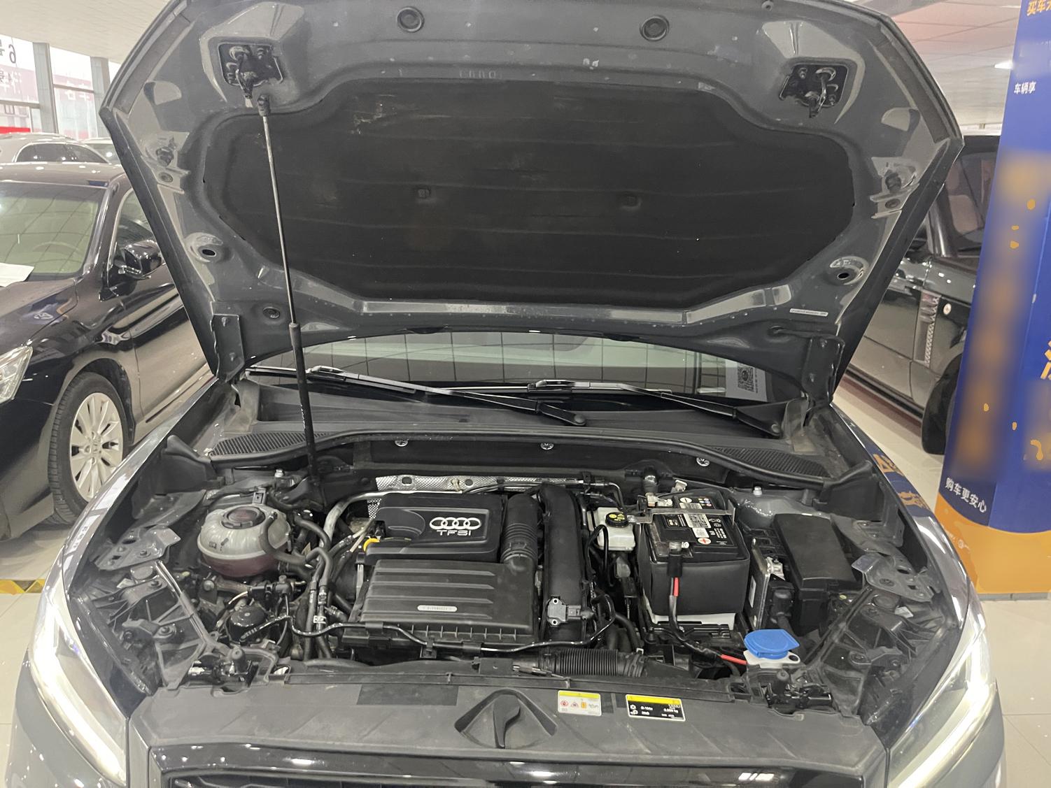 奥迪Q2L 2021款 35 TFSI 进取动感型