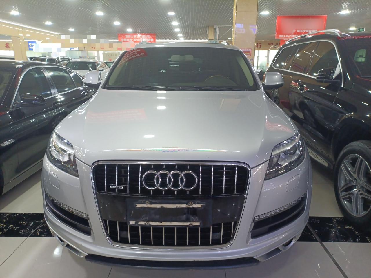 奥迪Q7 2011款 3.0 TFSI 进取型(200kW)(进口)