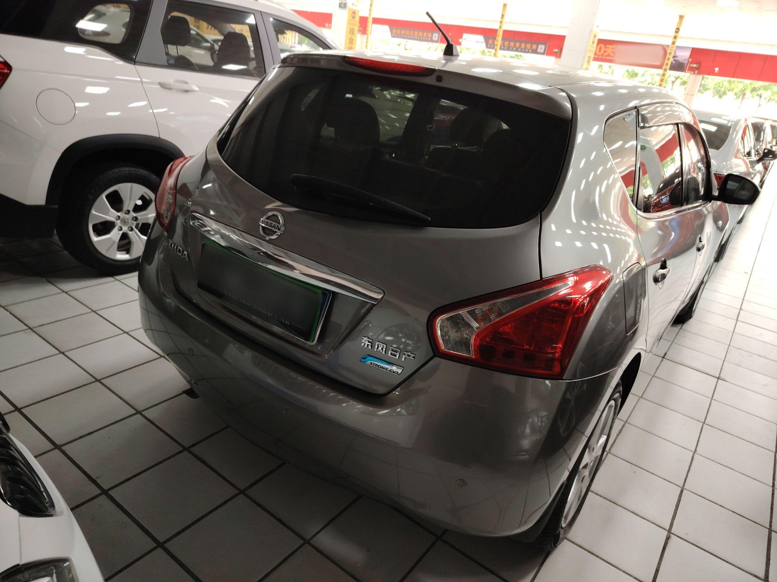 日产 骐达 2011款 1.6L CVT智能型