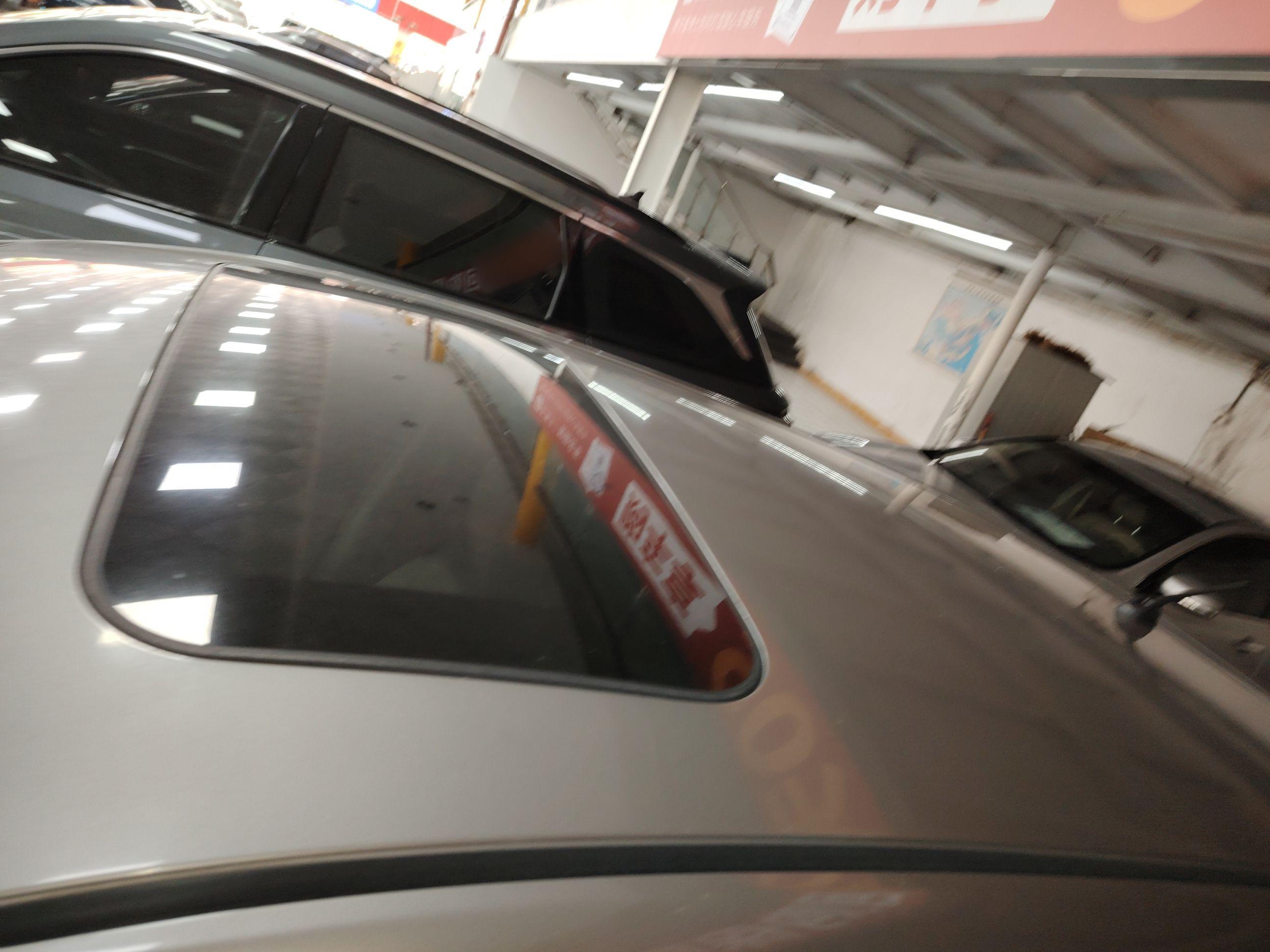 日产 骐达 2011款 1.6L CVT智能型