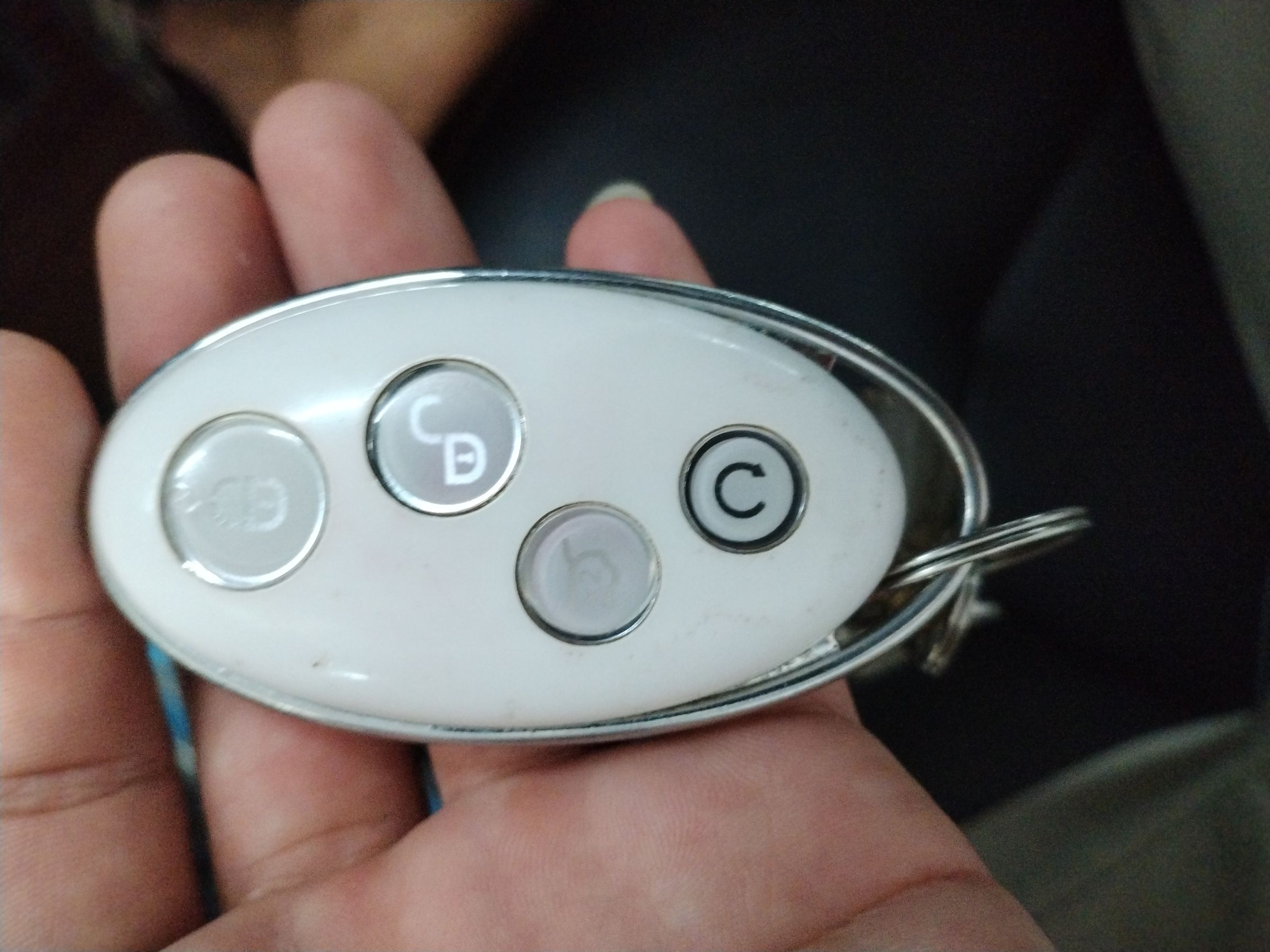 比亚迪 元新能源 2019款 EV360 智联领尚型