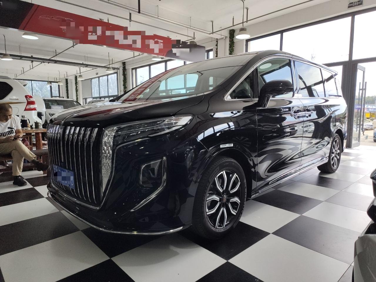 红旗HQ9 2023款 2.0T 智联旗享版