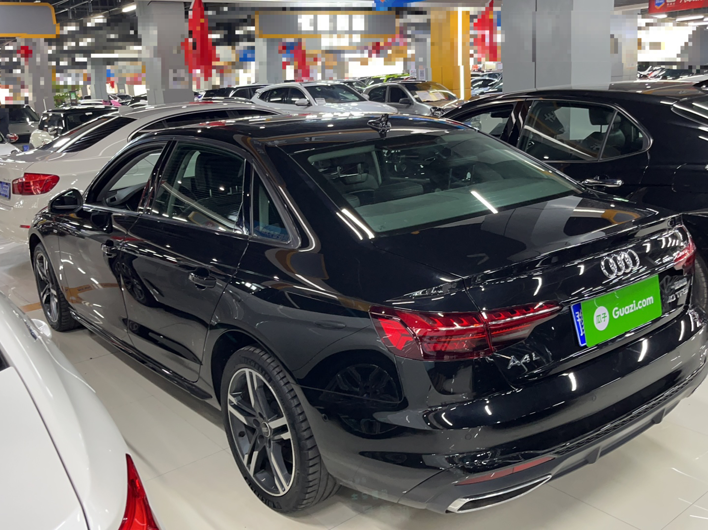 奥迪A4L 2022款 40 TFSI 豪华动感型