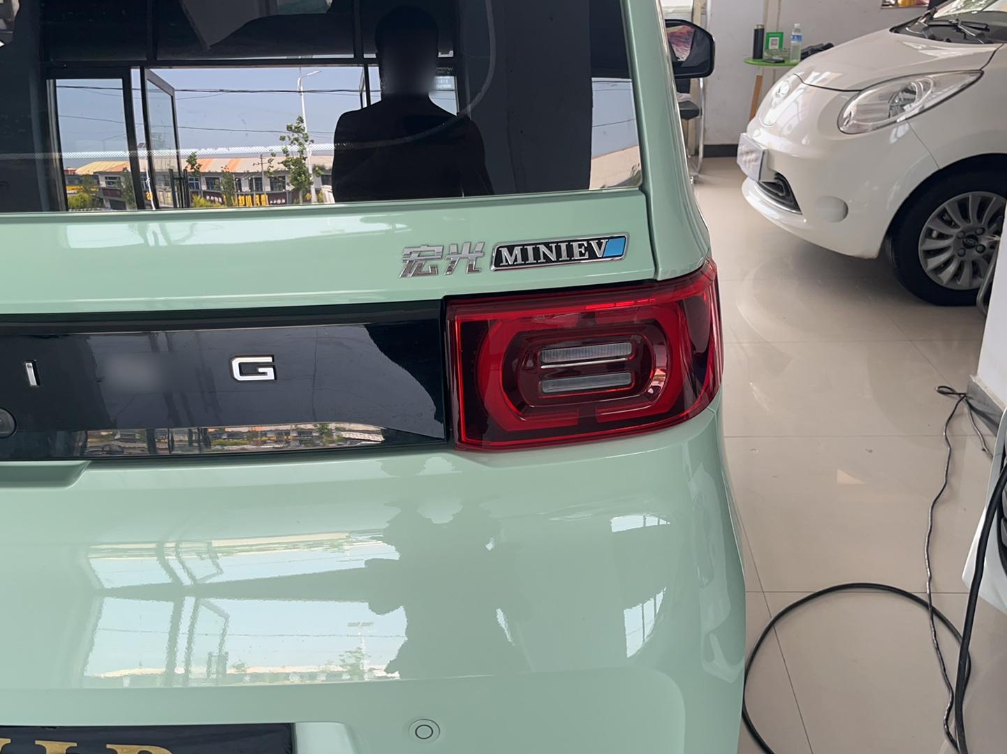 五菱汽车 宏光MINI EV 2021款 马卡龙时尚款 三元锂