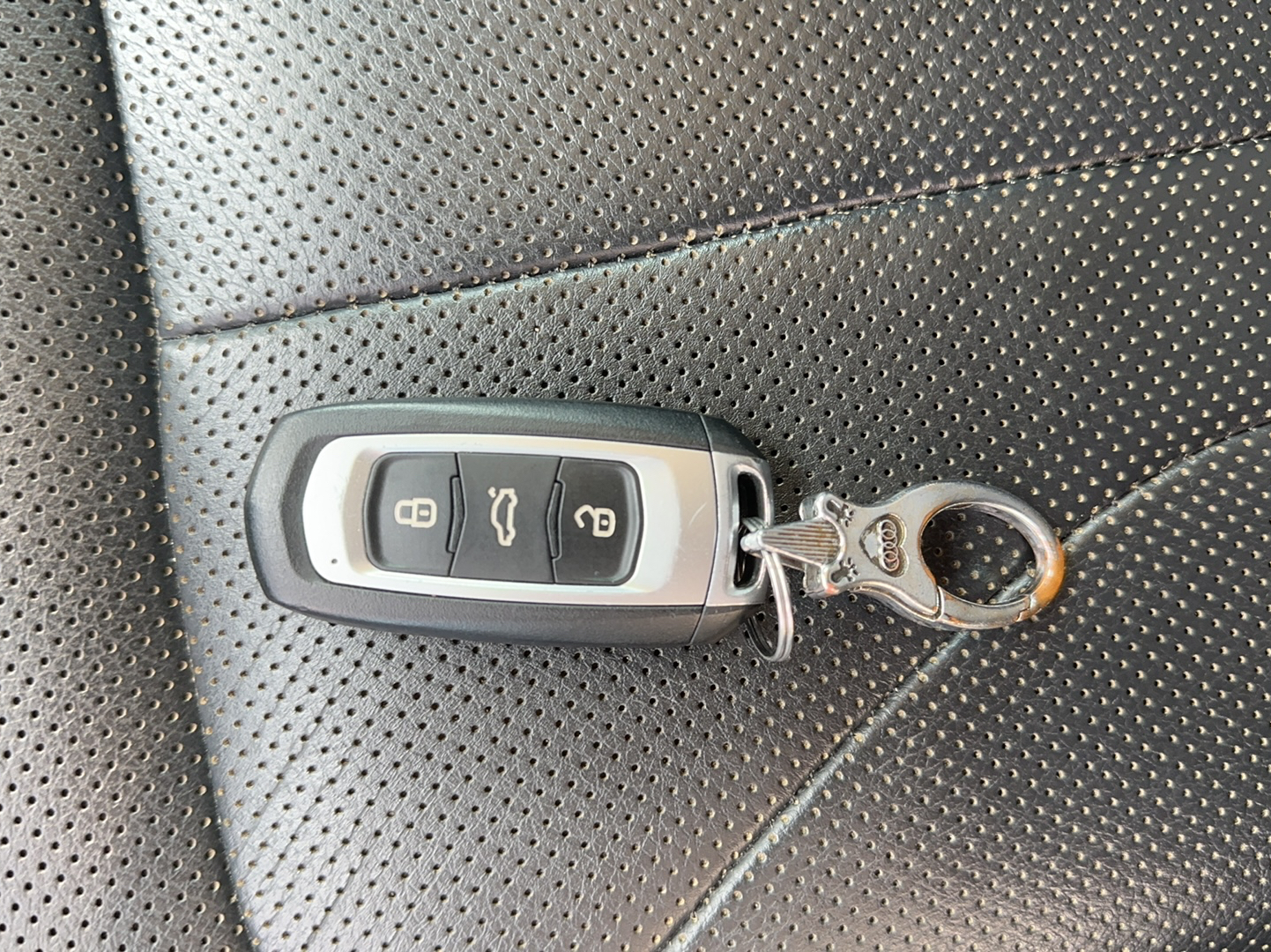 吉利汽车 博瑞 2015款 1.8T 尊贵型