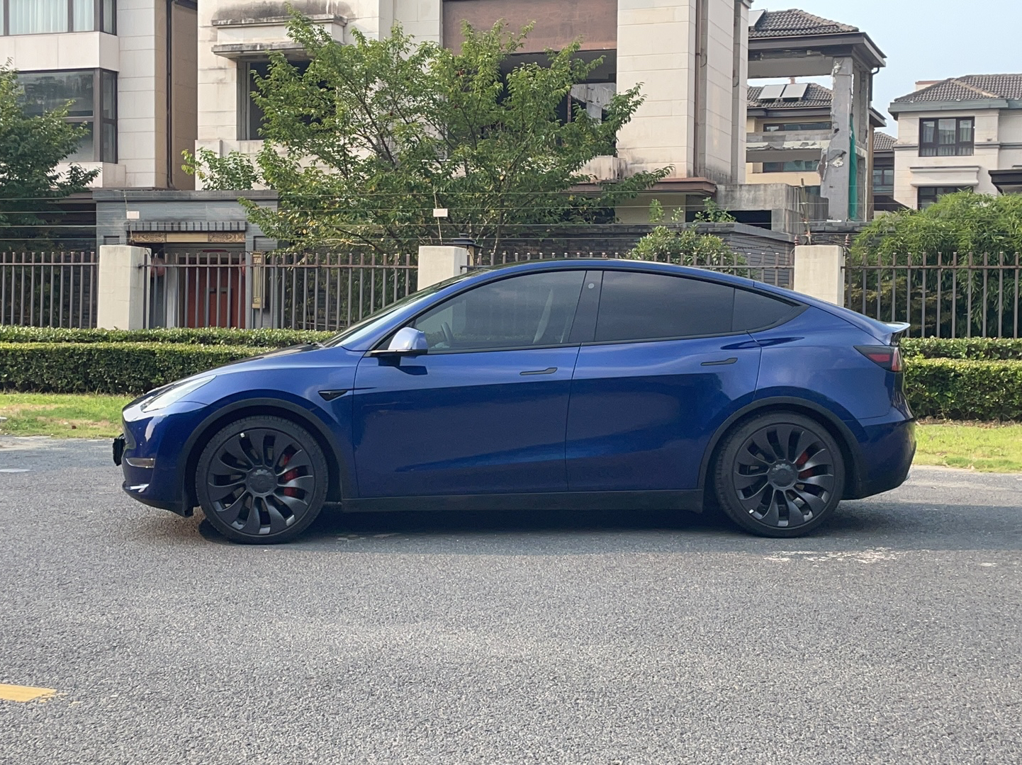 特斯拉 Model Y 2021款 Performance高性能全轮驱动版