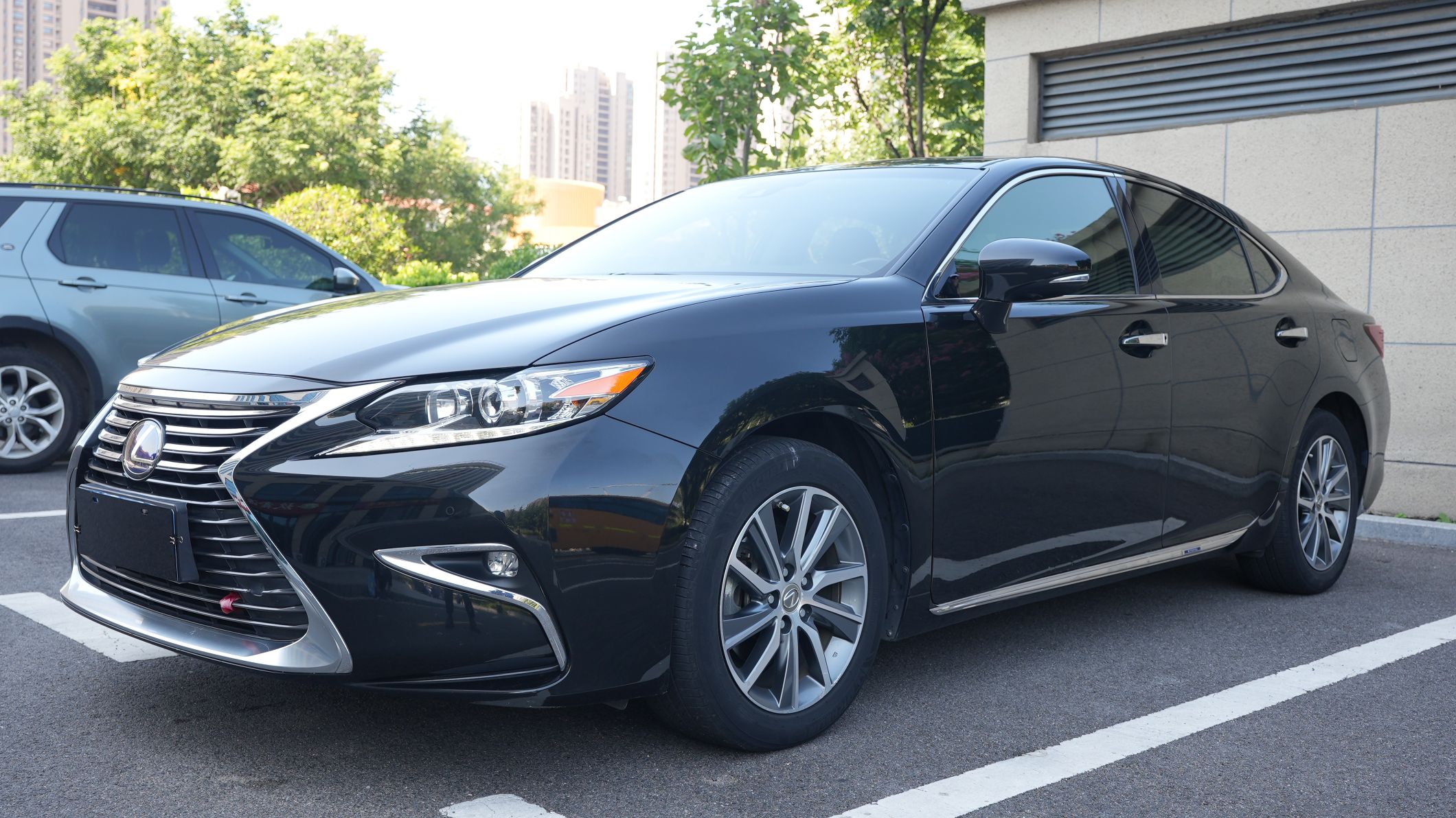 雷克萨斯ES 2015款 300h 舒适版