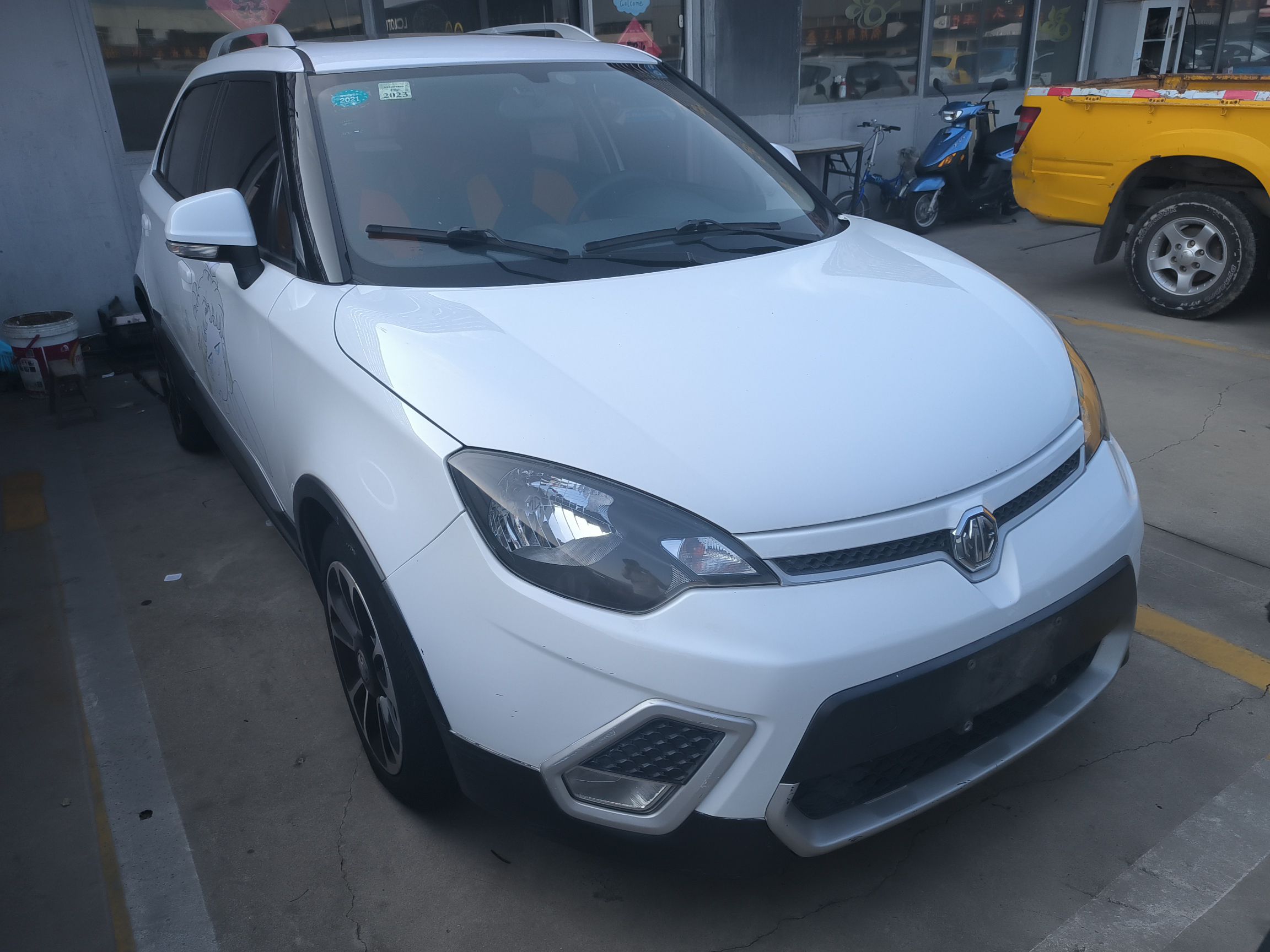 名爵 MG 3SW 2015款 1.5L AMT精英型