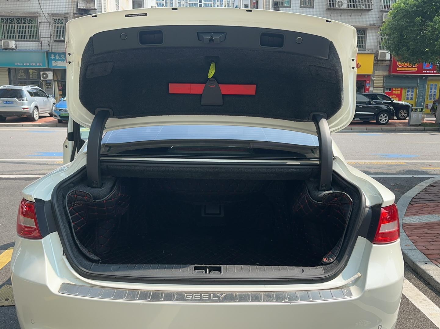 吉利汽车 博瑞 2015款 1.8T 尊贵型